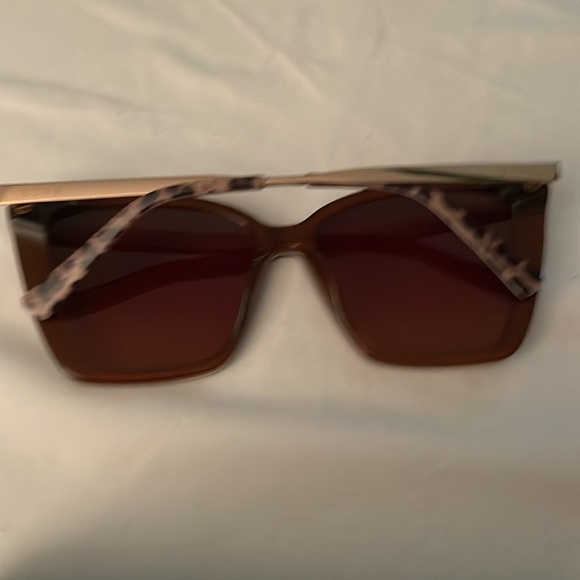 Diff polarized cat eye sunglasses - Picture 2 of 4